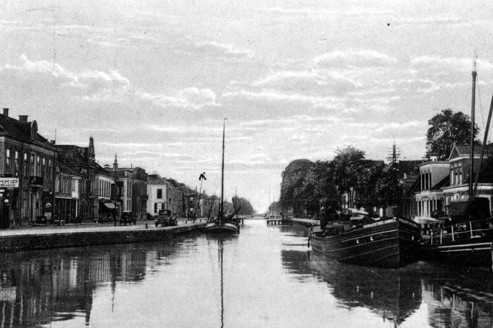 Het Scholenboek van Assen